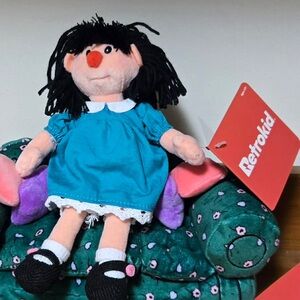 Molly doll keychain retrokid big comfy couch